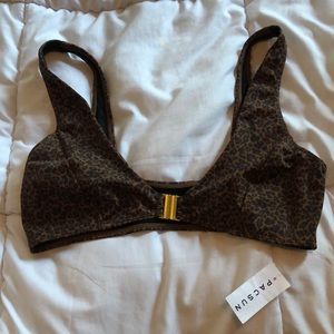 Kendall & Kylie Leopard print bikini top